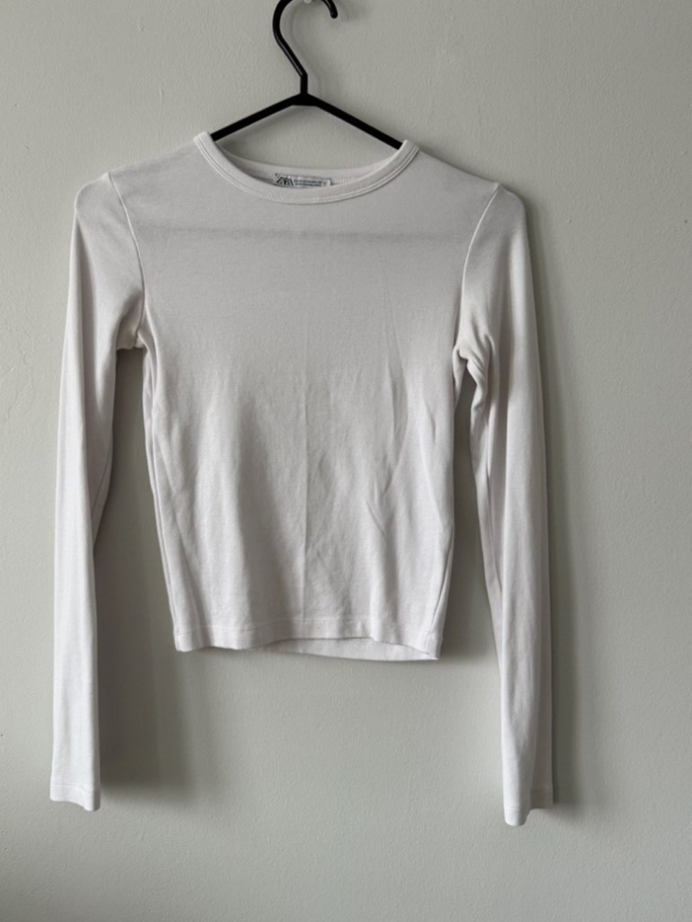Zara White Cropped Long Sleeve Tee | Cotton  Blend | Size S